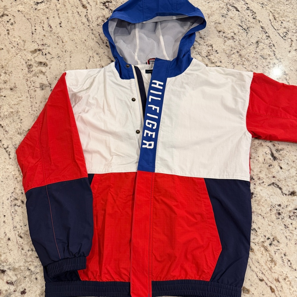 Boys XL = Men’s Women’s Small Tommy Hilfiger Tricolor Hooded Windbreaker